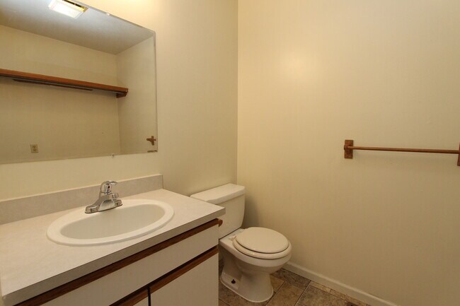 Building Photo - 813 W. Wilden