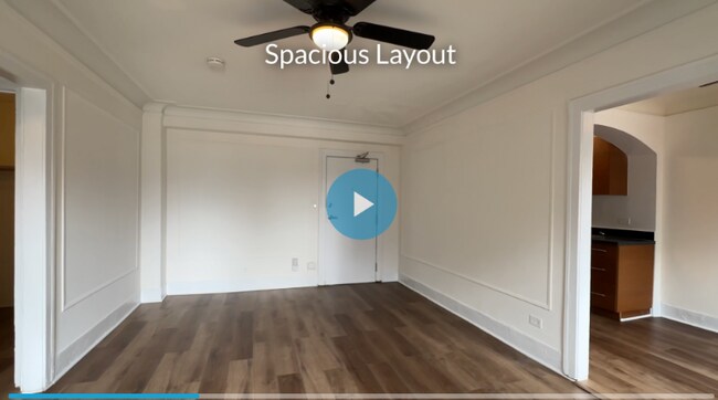 Foto del edificio - 2756 N Pine Grove Ave