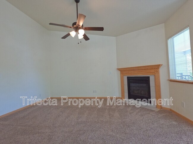 Foto del edificio - 950 52nd Ave Ct