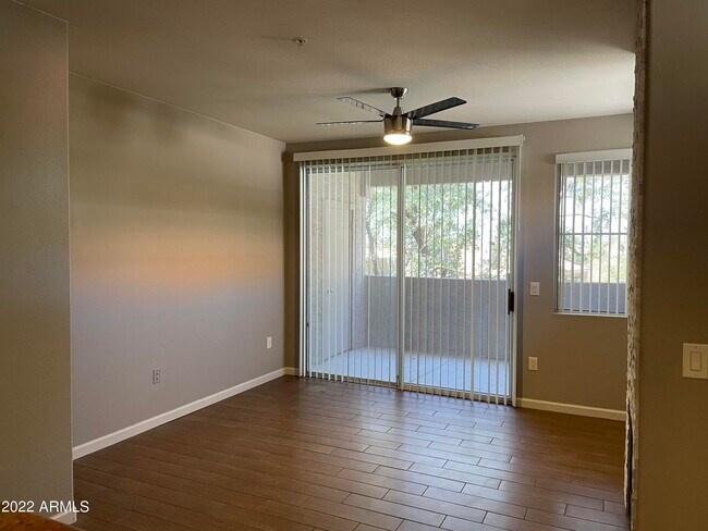 Foto del edificio - 3830 S Lakewood Pkwy E