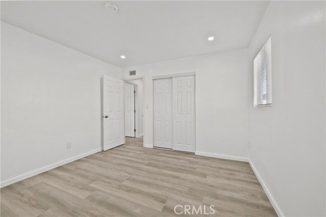 Building Photo - 9641 Comanche Ave