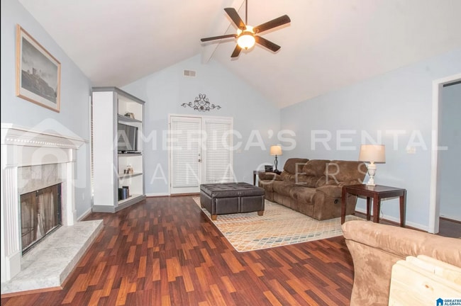 Building Photo - DEPOSIT PENDING! Home for Rent in Alabaste...
