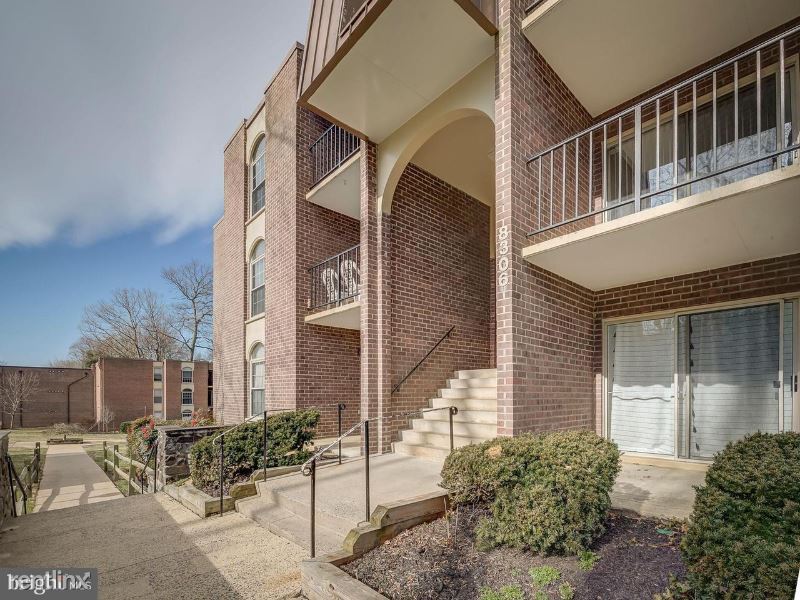 Primary Photo - 2 br, 1 bath Condo - 8306 Tobin Rd