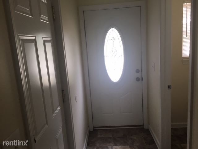 Building Photo - 3 br, 2.5 bath Condo - 29374 Eldon St