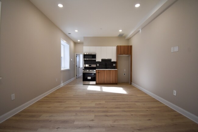 Foto del edificio - 1030 N 48th St