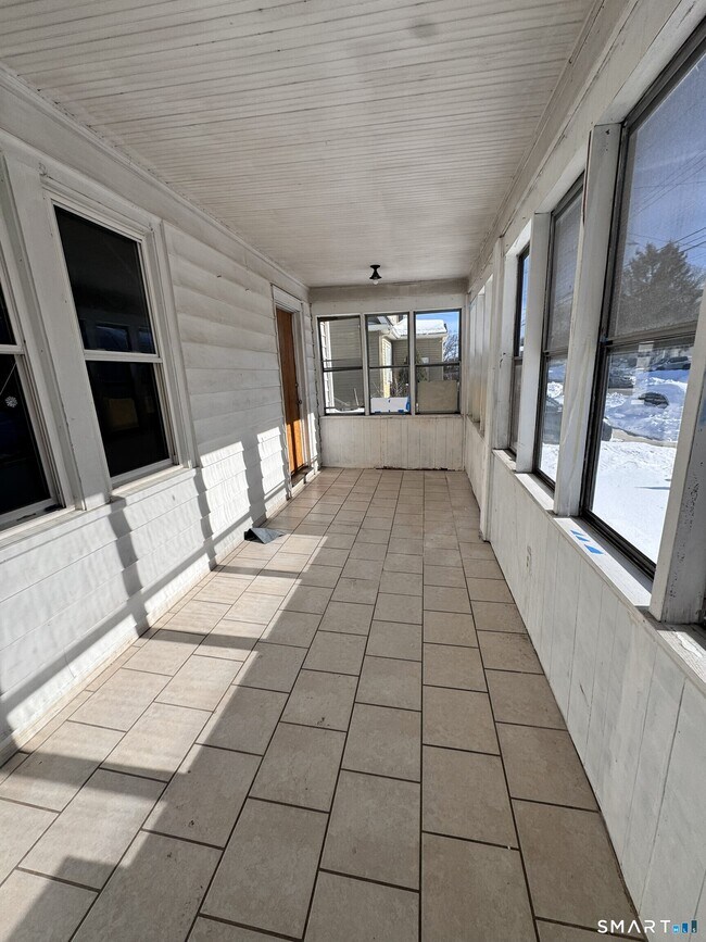 Foto del edificio - 269 Helen St