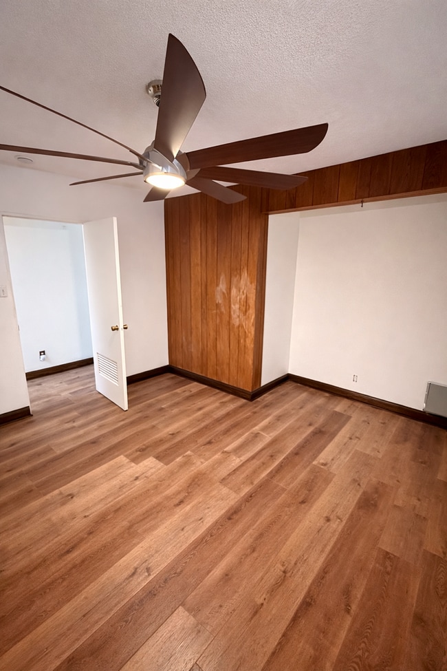 Bedroom - 151 W 88th St