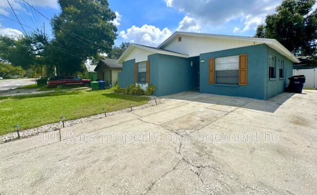 Foto del edificio - 2917 E Yukon St