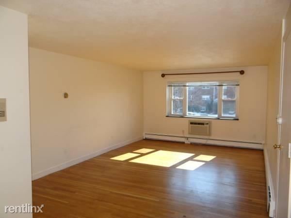 Building Photo - 1 br, 1 bath  - 368 Elliot St