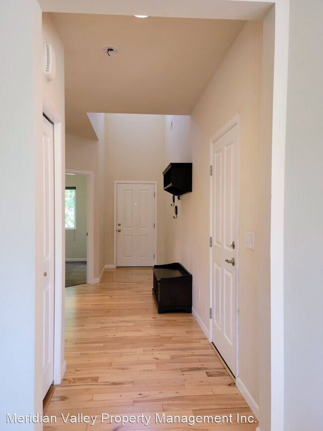 Building Photo - 4 br, 2.5 bath House - 21211 SE 274th Pl.