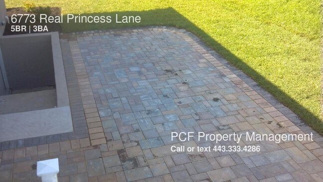 Building Photo - 6773 Real Princess Ln