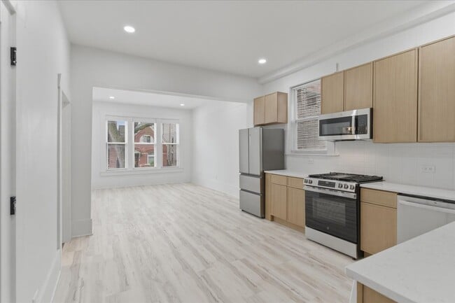 Foto del edificio - 2608 W Haddon Ave