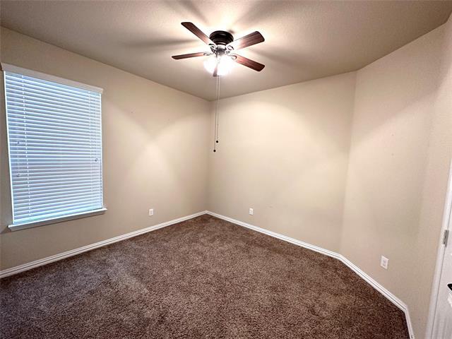 Building Photo - 5901 Canyon Oaks Ln