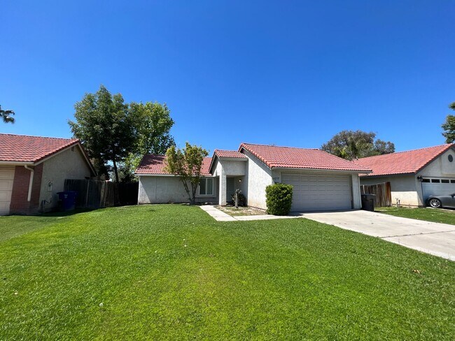 Foto del edificio - 4717 Tobin Rd