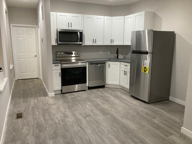 Building Photo - 4041 Powelton Ave
