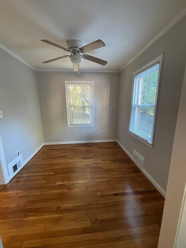 Foto del edificio - 2856 Fairhaven Ave