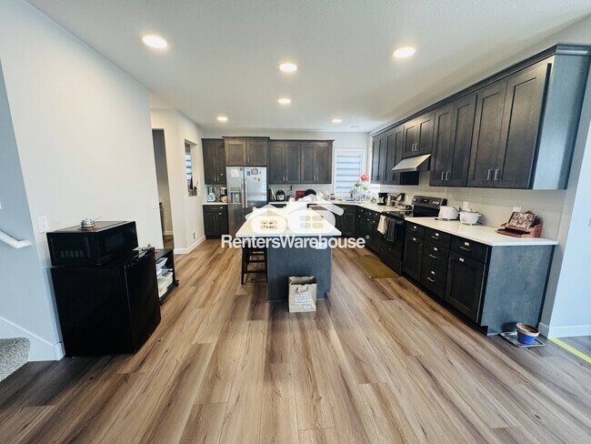 Building Photo - 17955 Headwaters Dr