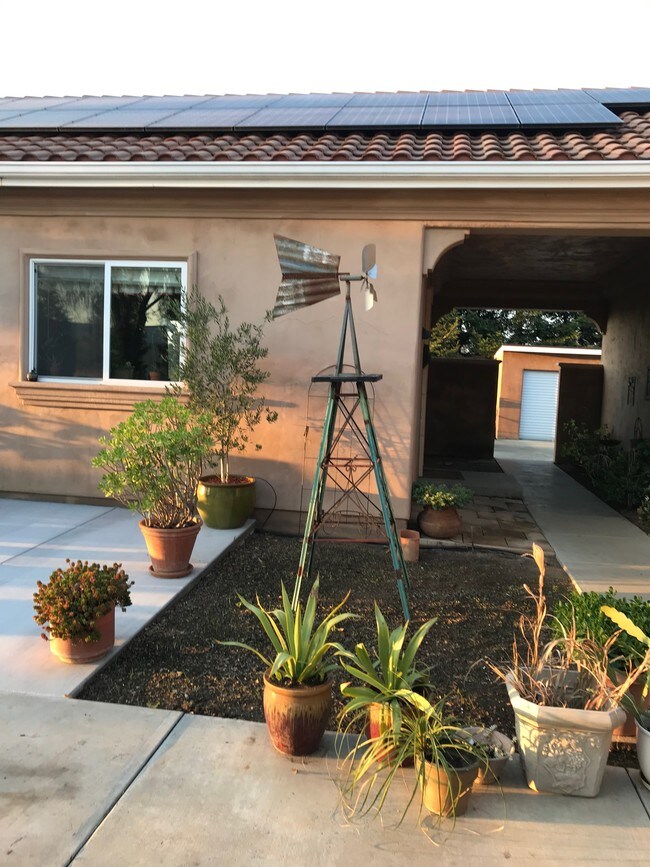 Building Photo - 11125 Monterey Rd