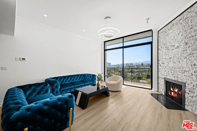 Building Photo - 10535 Wilshire Blvd