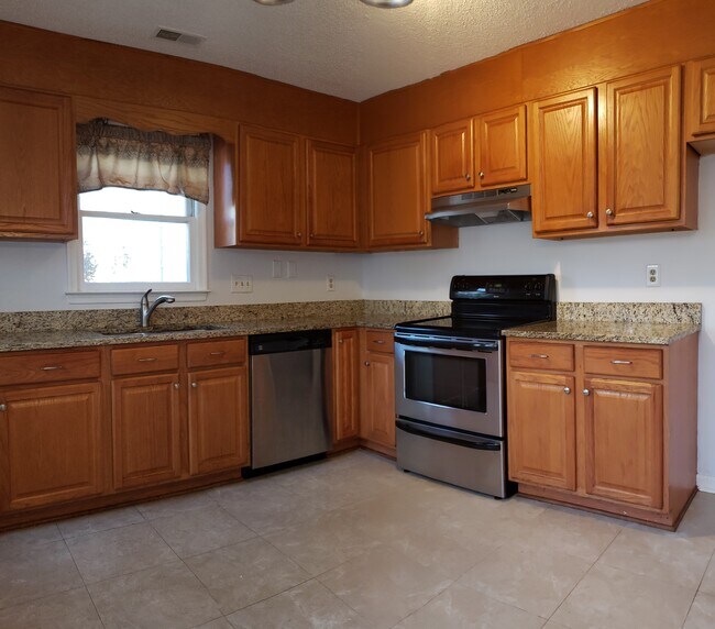 Foto del edificio - 2538 Cottage Pl