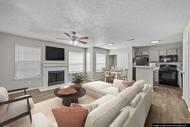 Building Photo - 2108 Calais Way