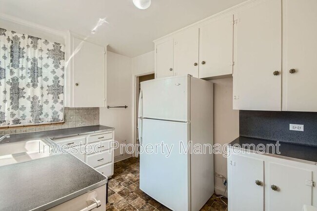 Foto del edificio - 1010 Oneida St