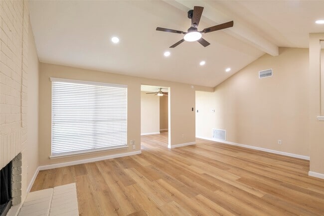 Building Photo - 1262 Rock Canyon Dr