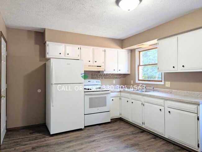 Foto del edificio - 151 Elm St NE
