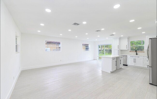 Foto del edificio - 6253 SW 62nd Ct