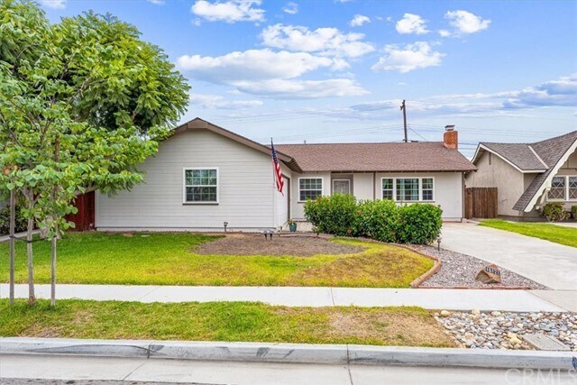 Building Photo - 16121 Fantasia Ln