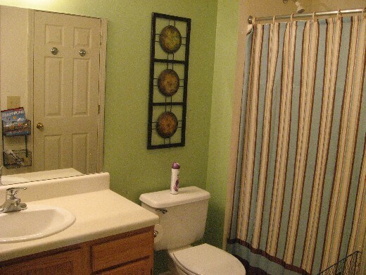 Foto del edificio - 741 Lakeview Ridge Cir