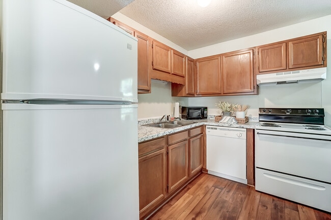 Foto del edificio - Davis Crossing Apartments