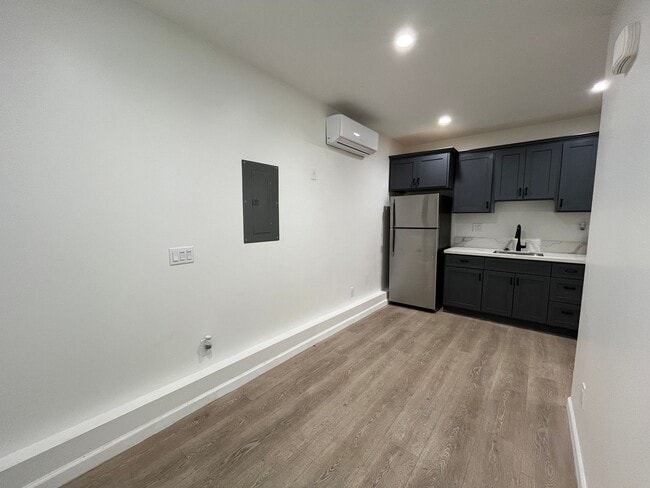 Photo - 839 W 165th Pl Apartment