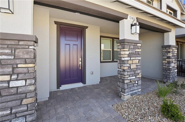 Foto del edificio - 12460 Kings Crk Pl