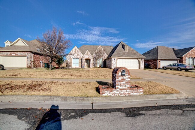 Foto del edificio - 3 Bed | 2 Bath in Owasso!