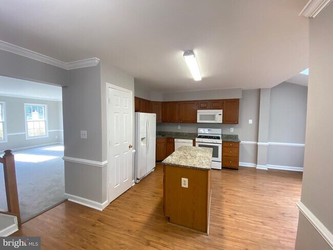 Building Photo - 12841 Misty Ln
