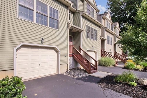 Building Photo - Town House, Condo - Highland Falls, NY