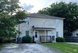 Building Photo - 215 Nowlin Dr