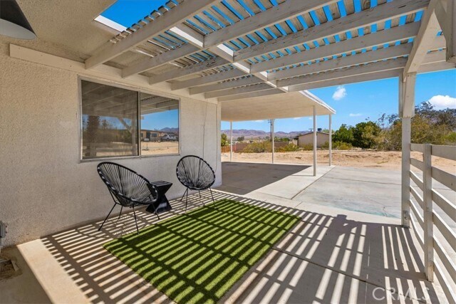 Foto del edificio - 5749 Halsey Ave