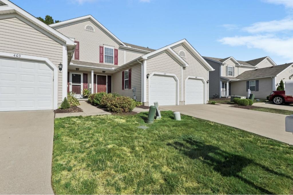 407 Rachel Ln Avon Lake, OH 44012 – photo 1 of 20