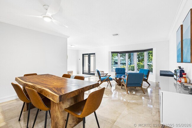 Foto del edificio - 4761 Bayview Dr