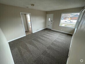 Building Photo - 604 Healy St