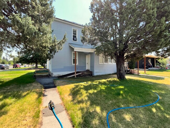 308 E 3rd N