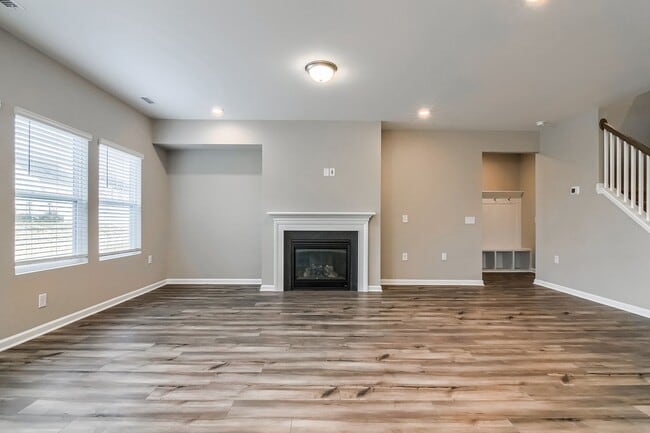 Foto del edificio - 3917 Eccles Ln
