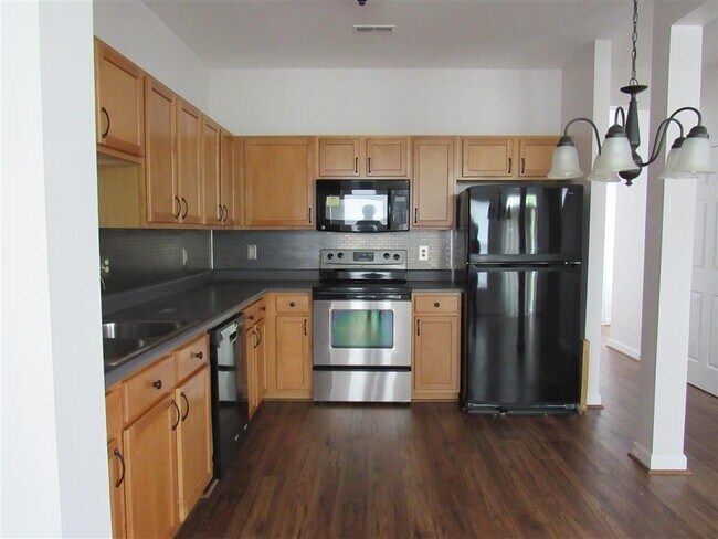 Foto del edificio - 2031 Celebration Park Cir