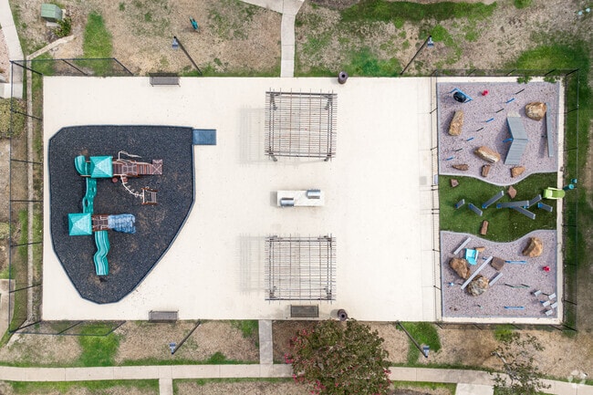 Aerial - The Residence at North Dallas