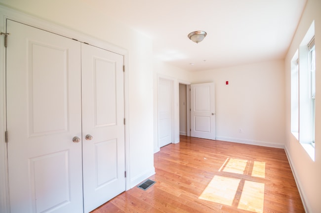 Foto del edificio - 3614 Spring Garden St