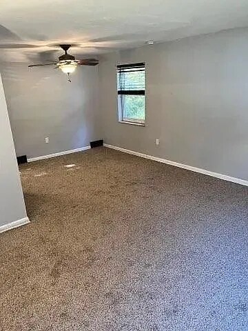 Foto del edificio - 735 Center Ave