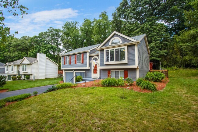 Building Photo - 13514 Steeplechase Dr