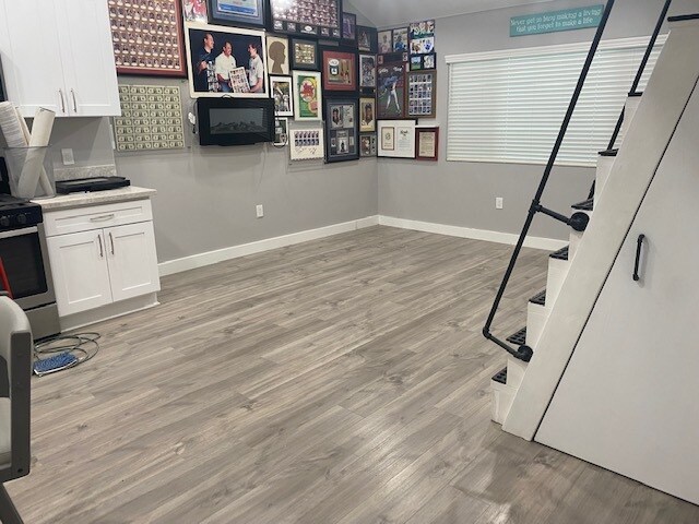 Living Room - 3630 Roosevelt St